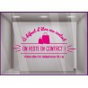 Sticker on reste en contact magasin boutique mode decoration vitrophanie covid adhesive autocollant devanture