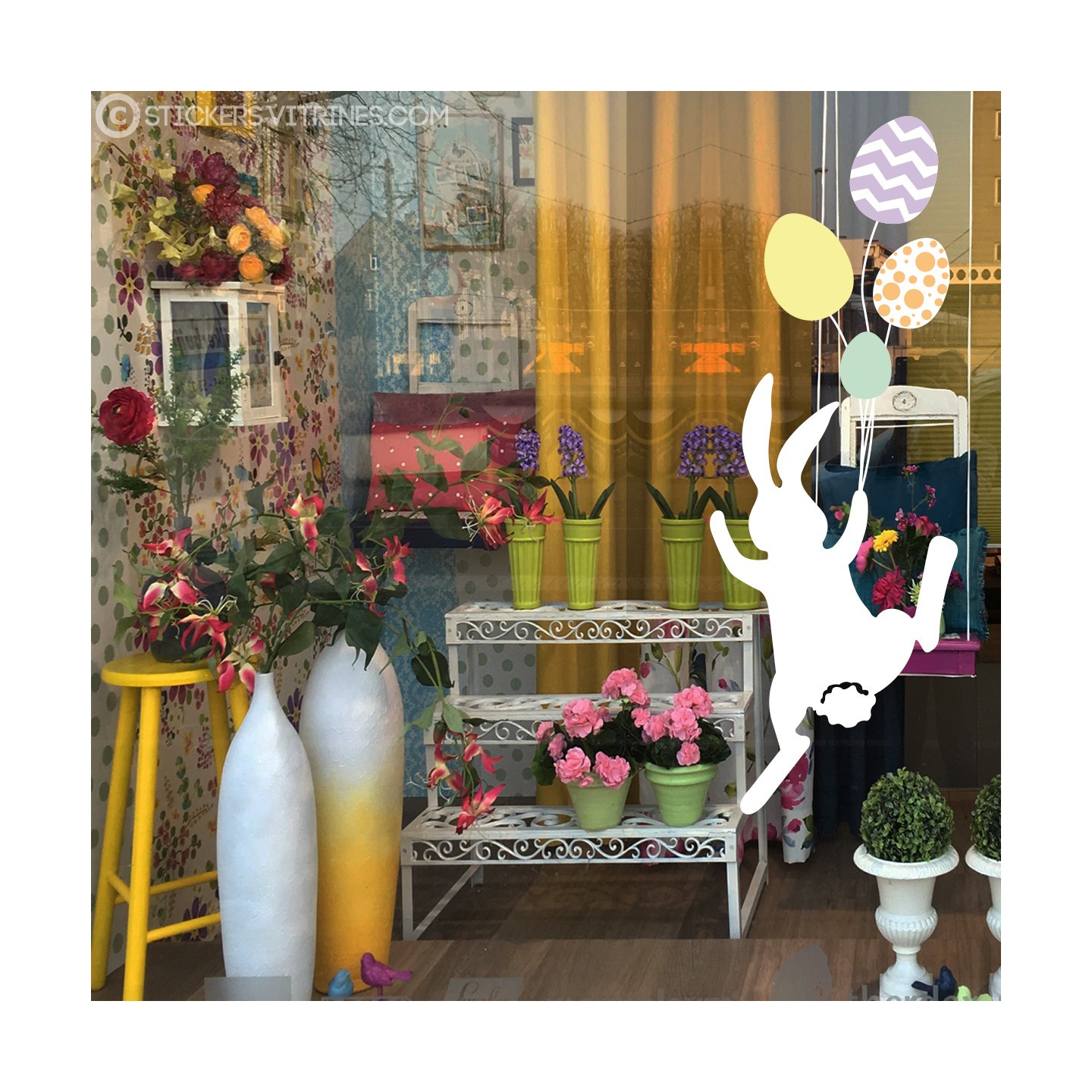 Sticker déco vitrine adhésif vitrophanie autocollant Lapin de Pâques qui s’envole