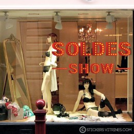 STICKER SOLDES SHOW LETTRAGE ADHESIF VITROPHANIE PAS CHER VITRINE DE MAGASIN BOUTIQUE IMPRIMEUR