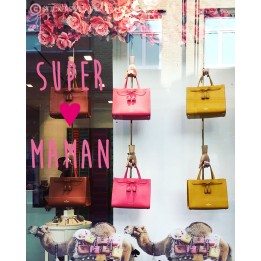 STICKER SUPER MAMAN EN LETTRAGE ADHESIF VITROPHANIE POUR VITRINE DE BOUTIQUE ET MAGASIN BIJOUTERIE ET FLEURISTE
