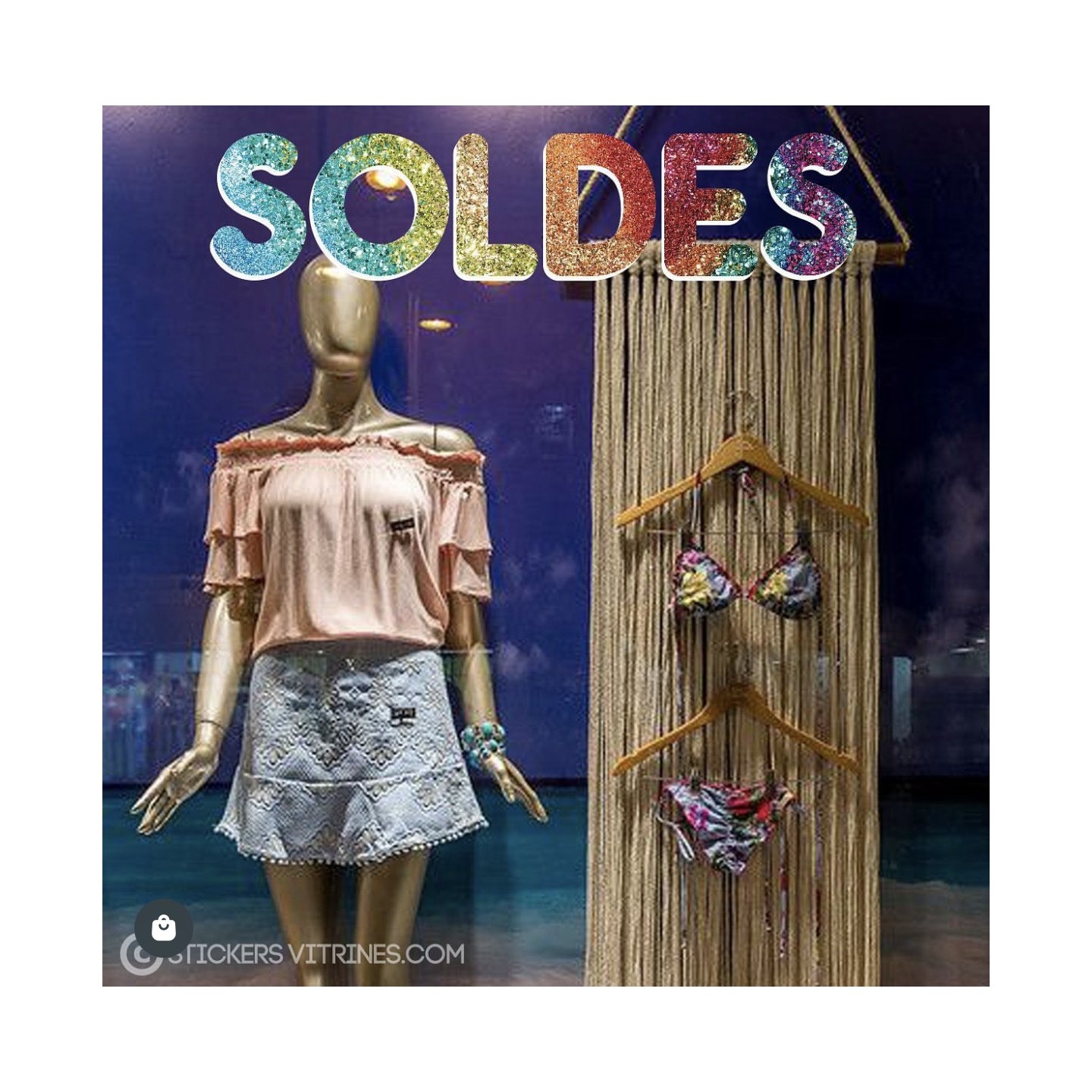 STICKERS EN LETTRAGE ADHESIF SOLDES VITROPHANIE POUR VITRINE DE MAGASIN LETTRES AUTOCOLLANTES BOUTIQUE IMPRIMEUR PAS CHER